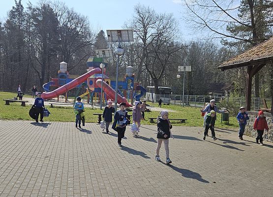 Grafika 96: 15.04.2025 Wycieczka do Gospodarstwa Rolnego Państwa Augustyn