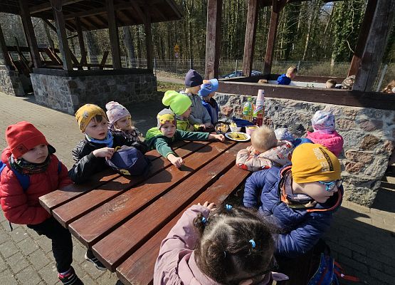 Grafika 98: 15.04.2025 Wycieczka do Gospodarstwa Rolnego Państwa Augustyn