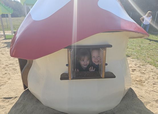 Grafika 123: 15.04.2025 Wycieczka do Gospodarstwa Rolnego Państwa Augustyn