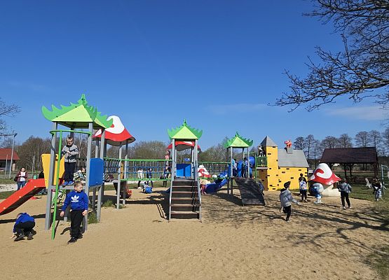 Grafika 130: 15.04.2025 Wycieczka do Gospodarstwa Rolnego Państwa Augustyn