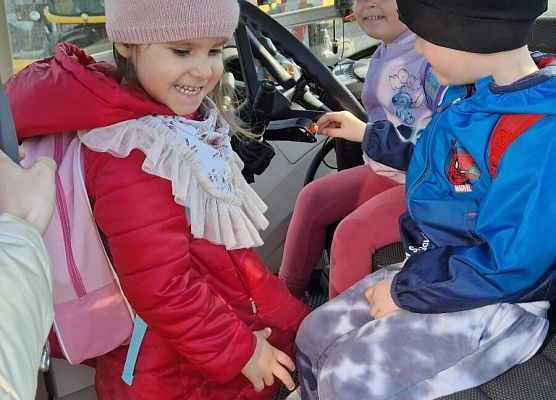 Grafika 145: 15.04.2025 Wycieczka do Gospodarstwa Rolnego Państwa Augustyn