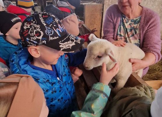 Grafika 161: 15.04.2025 Wycieczka do Gospodarstwa Rolnego Państwa Augustyn