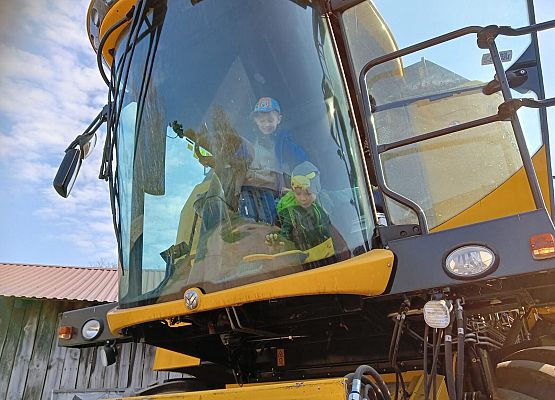 Grafika 182: 15.04.2025 Wycieczka do Gospodarstwa Rolnego Państwa Augustyn