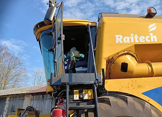 Grafika 183: 15.04.2025 Wycieczka do Gospodarstwa Rolnego Państwa Augustyn