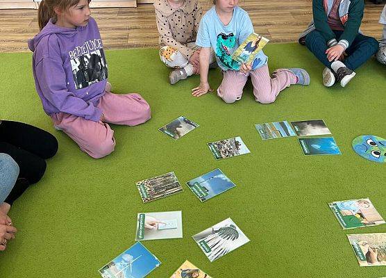 Grafika 52: 22.04.2025 Światowy Dzień Ziemi