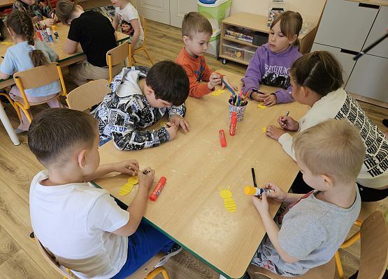 Grafika 60: 23.04.2025 Światowy Dzień Książki