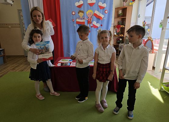 Grafika 18: 30.04.2025 Święta Majowe - Quiz wiedzy o Polsce