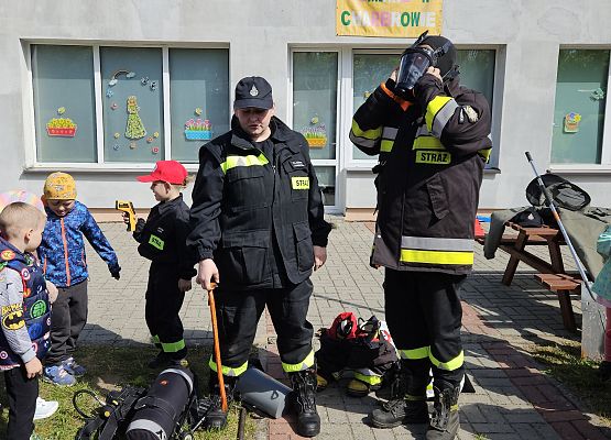 Grafika 28: 05.05.2025 Spotkanie ze Strażakami z OSP Wrzeście