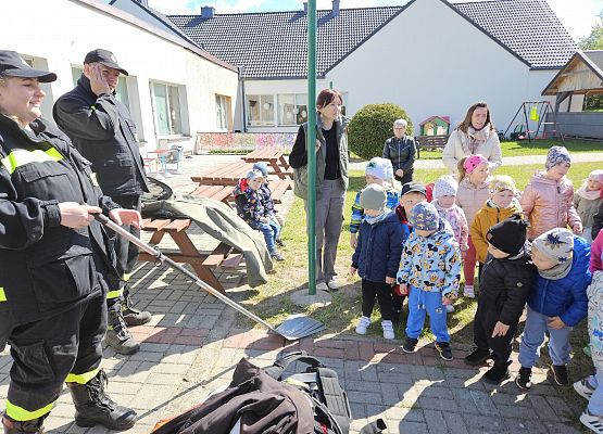 Grafika 42: 05.05.2025 Spotkanie ze Strażakami z OSP Wrzeście