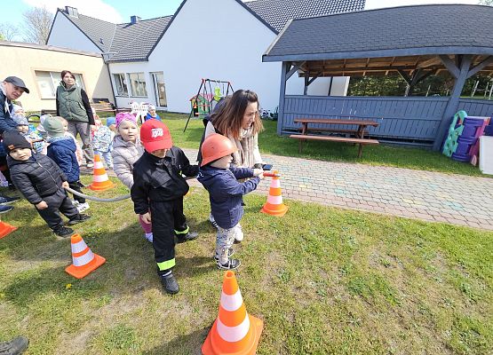 Grafika 75: 05.05.2025 Spotkanie ze Strażakami z OSP Wrzeście