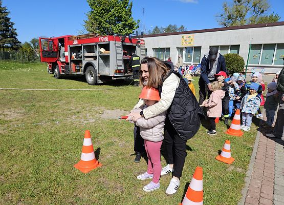 Grafika 80: 05.05.2025 Spotkanie ze Strażakami z OSP Wrzeście
