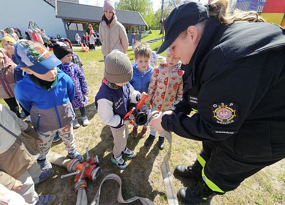 Grafika 110: 05.05.2025 Spotkanie ze Strażakami z OSP Wrzeście