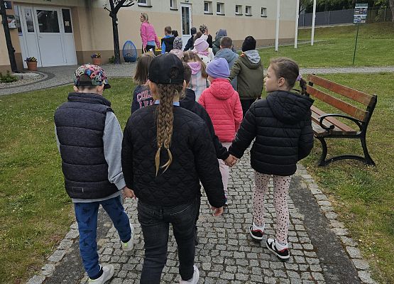 Grafika 1: 14.05.2025 Wizyta w Blibliotece Publicznej Gminy Wicko - gr III