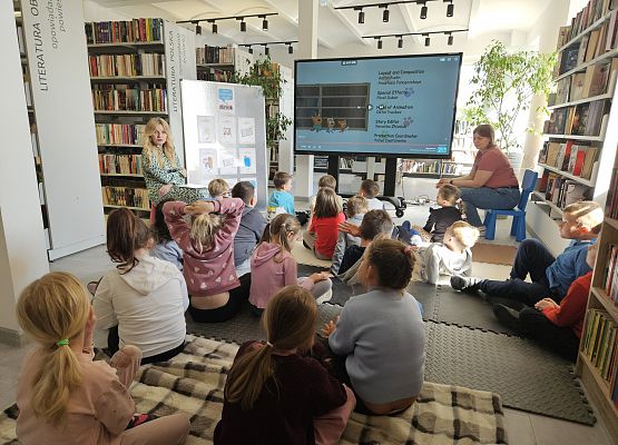 Grafika 26: 14.05.2025 Wizyta w Blibliotece Publicznej Gminy Wicko - gr III