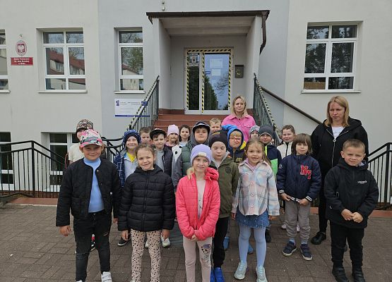 Grafika 65: 14.05.2025 Wizyta w Blibliotece Publicznej Gminy Wicko - gr III