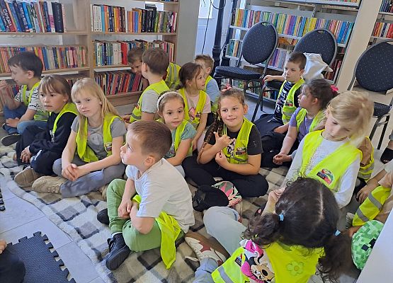 Grafika 2: Spotkanie autorskie w Bibliotece Publicznej w Wicku - gr III