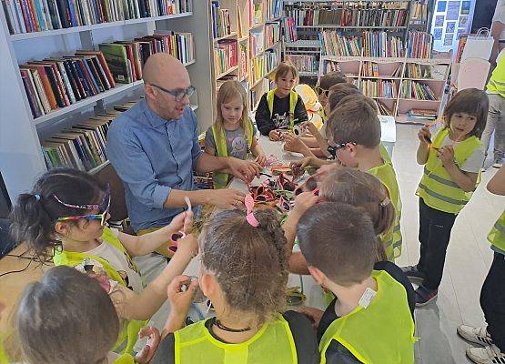 Grafika 19: Spotkanie autorskie w Bibliotece Publicznej w Wicku - gr III