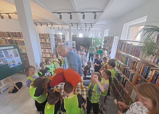 Grafika 21: Spotkanie autorskie w Bibliotece Publicznej w Wicku - gr III