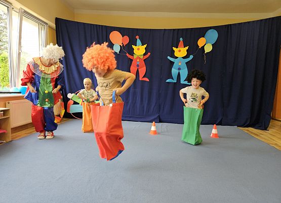 Grafika 70: 01.08.2025 Rozpoczęcie wakacyjnych zabaw w naszym przedszkolu