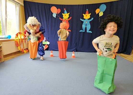 Grafika 71: 01.08.2025 Rozpoczęcie wakacyjnych zabaw w naszym przedszkolu