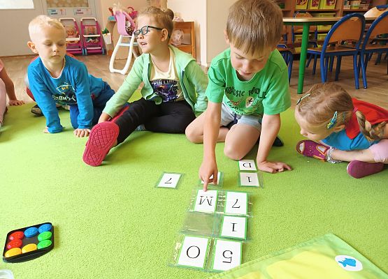 Grafika 13: 04.08.2025 Wakacyjna podróż w świat kodowania gr II