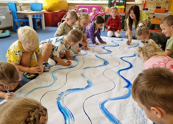 Grafika 23: "Morskie opowieści" - kodowanie na dywanie w gr I