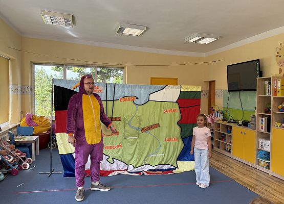 Grafika 31: 06.08.2025 Przedstawienie teatralne pt. "Podróże po Polsce"!