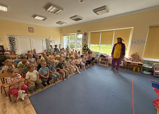 Grafika 41: 06.08.2025 Przedstawienie teatralne pt. "Podróże po Polsce"!