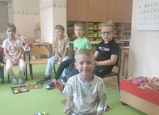 Grafika 18: 07.08.2025 Odkrywamy świat dźwięków i muzyki