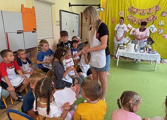 Grafika 37: 11.08.2025 Dzień Gofra w naszym przedszkolu!