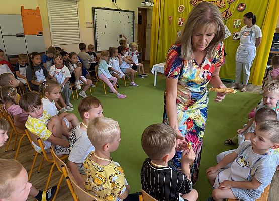 Grafika 42: 11.08.2025 Dzień Gofra w naszym przedszkolu!