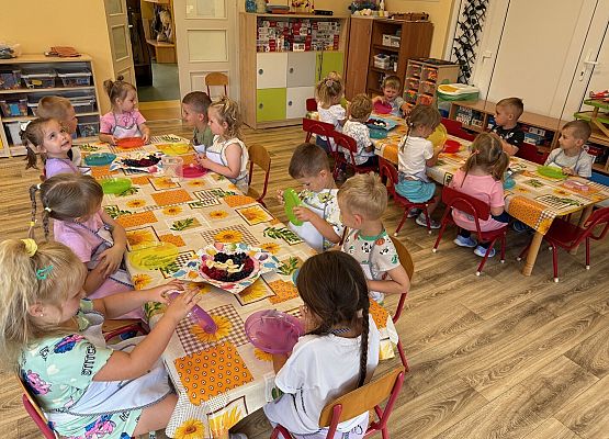 Grafika 44: 11.08.2025 Dzień Gofra w naszym przedszkolu!