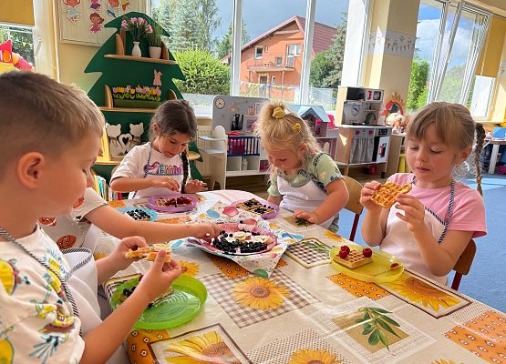 Grafika 61: 11.08.2025 Dzień Gofra w naszym przedszkolu!