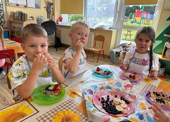 Grafika 64: 11.08.2025 Dzień Gofra w naszym przedszkolu!