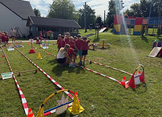 Grafika 32: 13.08.2025 Mali strażacy w akcji!