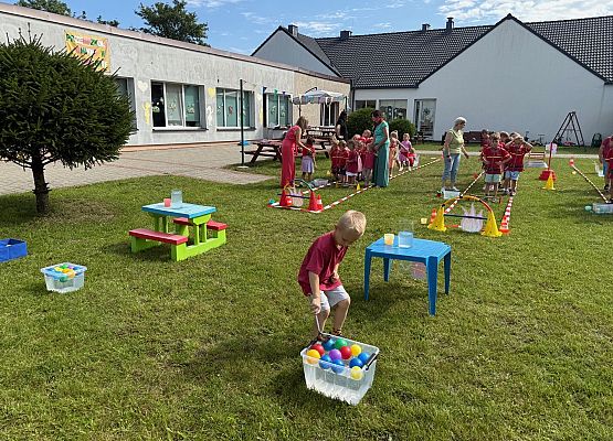 Grafika 37: 13.08.2025 Mali strażacy w akcji!