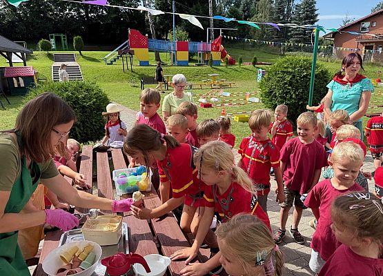 Grafika 48: 13.08.2025 Mali strażacy w akcji!