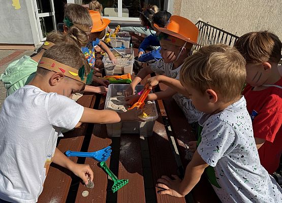 Grafika 45: 18.08.2025 Dzień zabaw na "Dzikim Zachodzie"