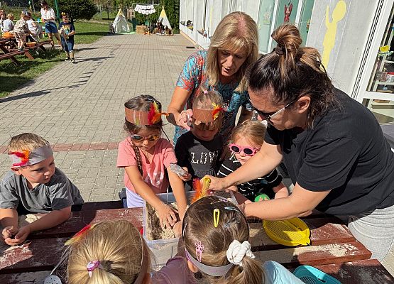 Grafika 71: 18.08.2025 Dzień zabaw na "Dzikim Zachodzie"