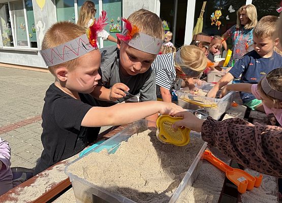 Grafika 84: 18.08.2025 Dzień zabaw na "Dzikim Zachodzie"