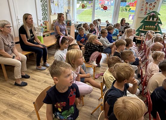 Grafika 3: 22. 08.2025 Wyjątkowy dzień pełen uśmiechu, zdziwienia i dobrej zabawy!