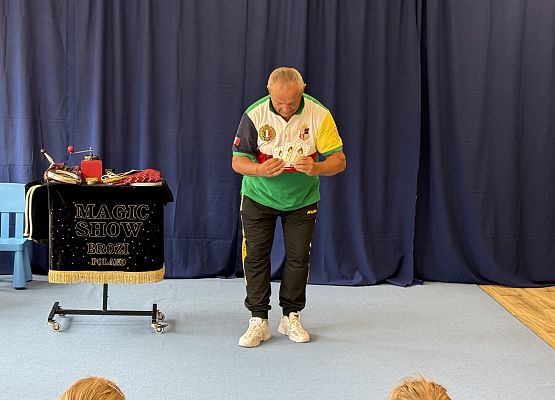 Grafika 8: 22. 08.2025 Wyjątkowy dzień pełen uśmiechu, zdziwienia i dobrej zabawy!