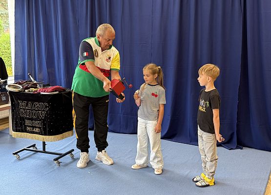 Grafika 19: 22. 08.2025 Wyjątkowy dzień pełen uśmiechu, zdziwienia i dobrej zabawy!