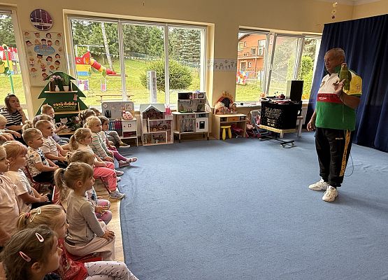 Grafika 34: 22. 08.2025 Wyjątkowy dzień pełen uśmiechu, zdziwienia i dobrej zabawy!