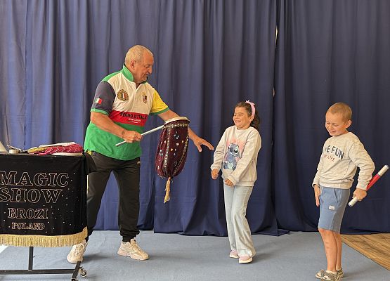 Grafika 42: 22. 08.2025 Wyjątkowy dzień pełen uśmiechu, zdziwienia i dobrej zabawy!