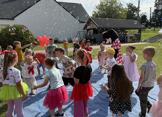 Grafika 63: 28.08.2025 Bal z Myszką Miki