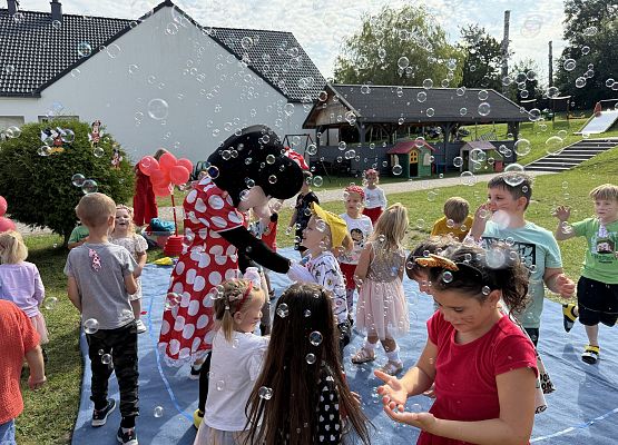 Grafika 67: 28.08.2025 Bal z Myszką Miki