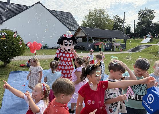 Grafika 70: 28.08.2025 Bal z Myszką Miki