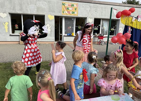 Grafika 74: 28.08.2025 Bal z Myszką Miki