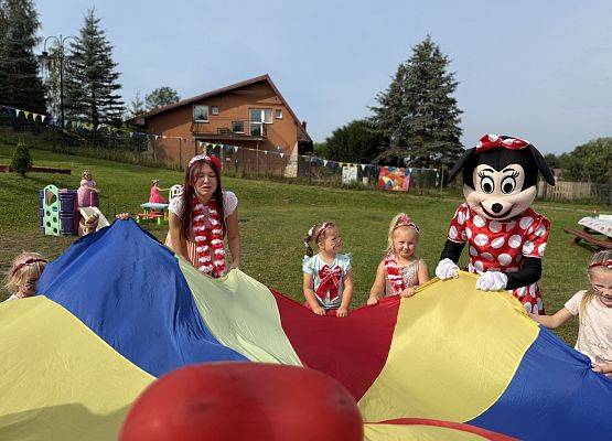 Grafika 98: 28.08.2025 Bal z Myszką Miki